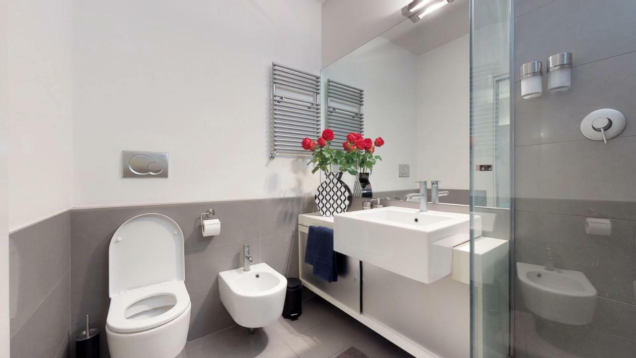 Design Apartment Near Duomo Square Milano Esterno foto